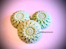 Load image into Gallery viewer, Flower Soy Melts